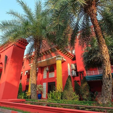 Sheik Istana Hotel Chiangmal 清邁 外观 照片