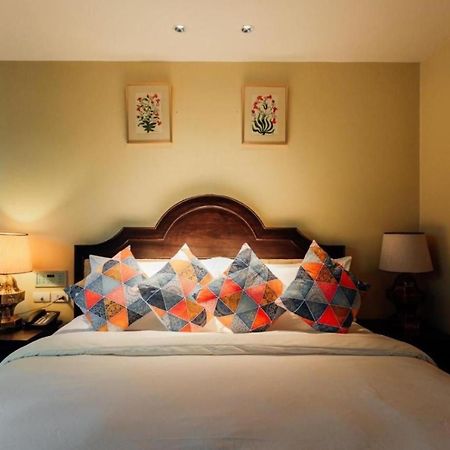 Sheik Istana Hotel Chiangmal 清邁 外观 照片
