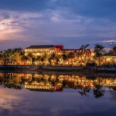 Sheik Istana Hotel Chiangmal 清邁 外观 照片