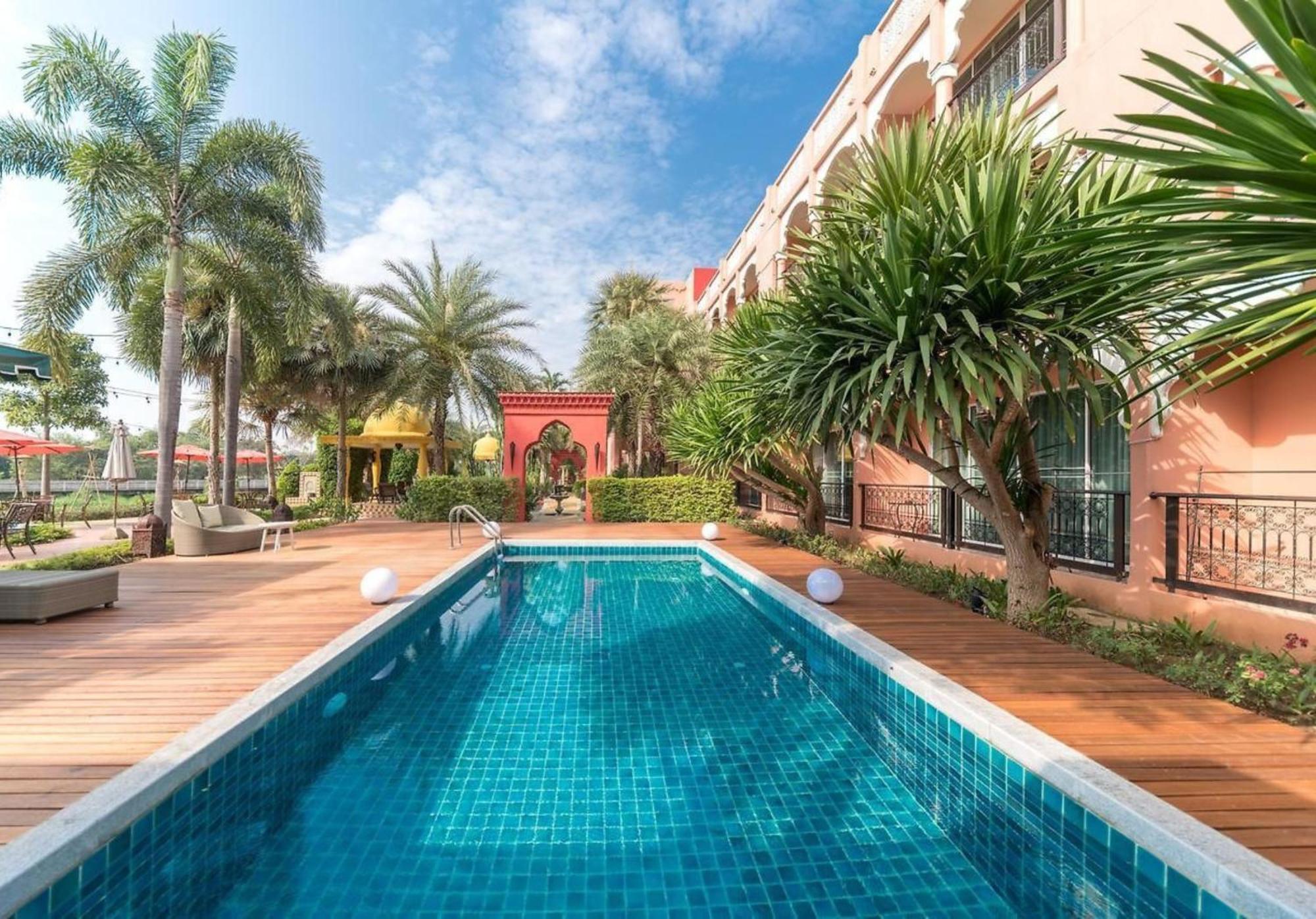 Sheik Istana Hotel Chiangmal 清邁 外观 照片