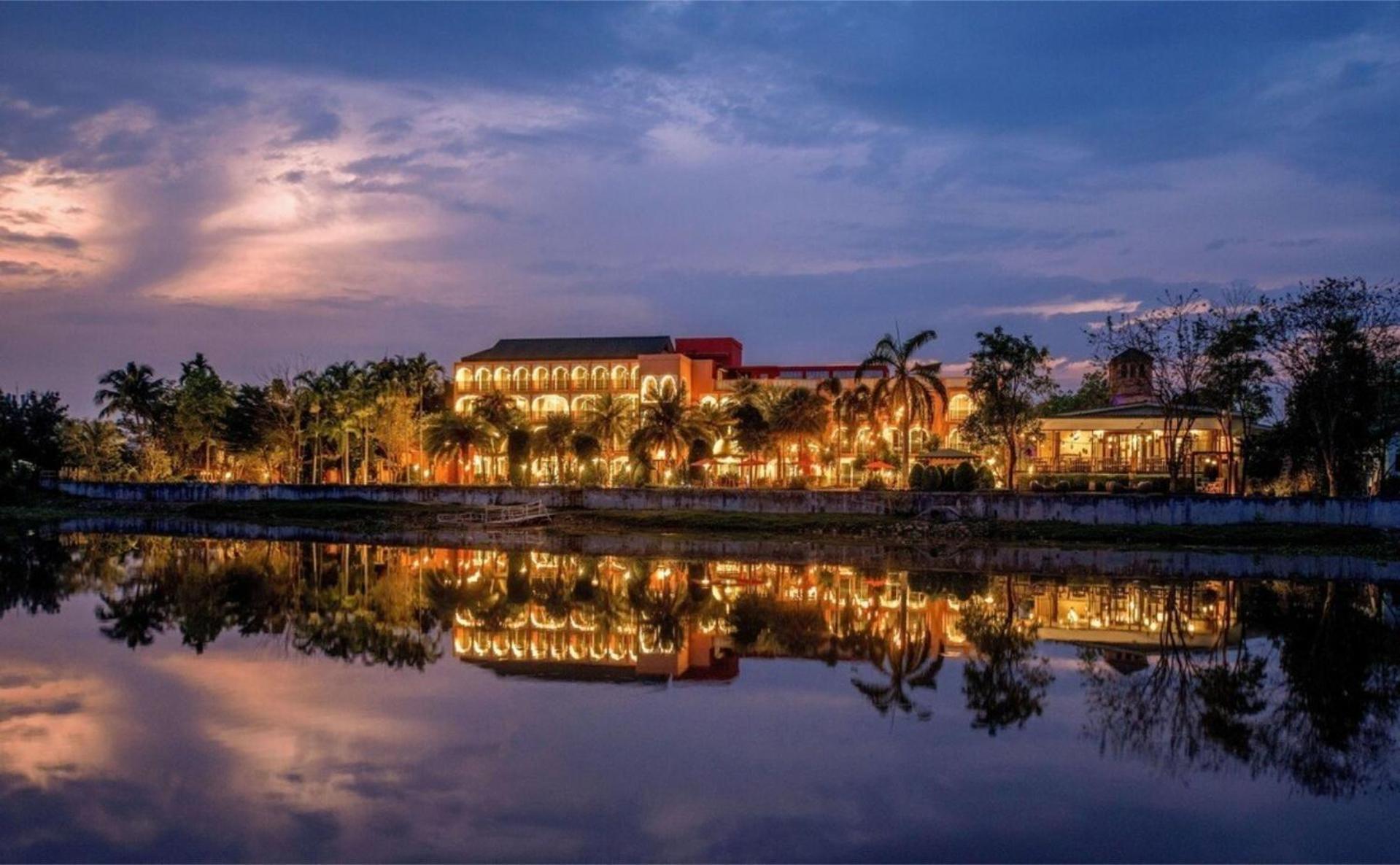 Sheik Istana Hotel Chiangmal 清邁 外观 照片
