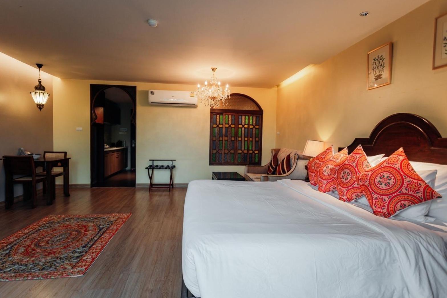 Sheik Istana Hotel Chiangmal 清邁 外观 照片