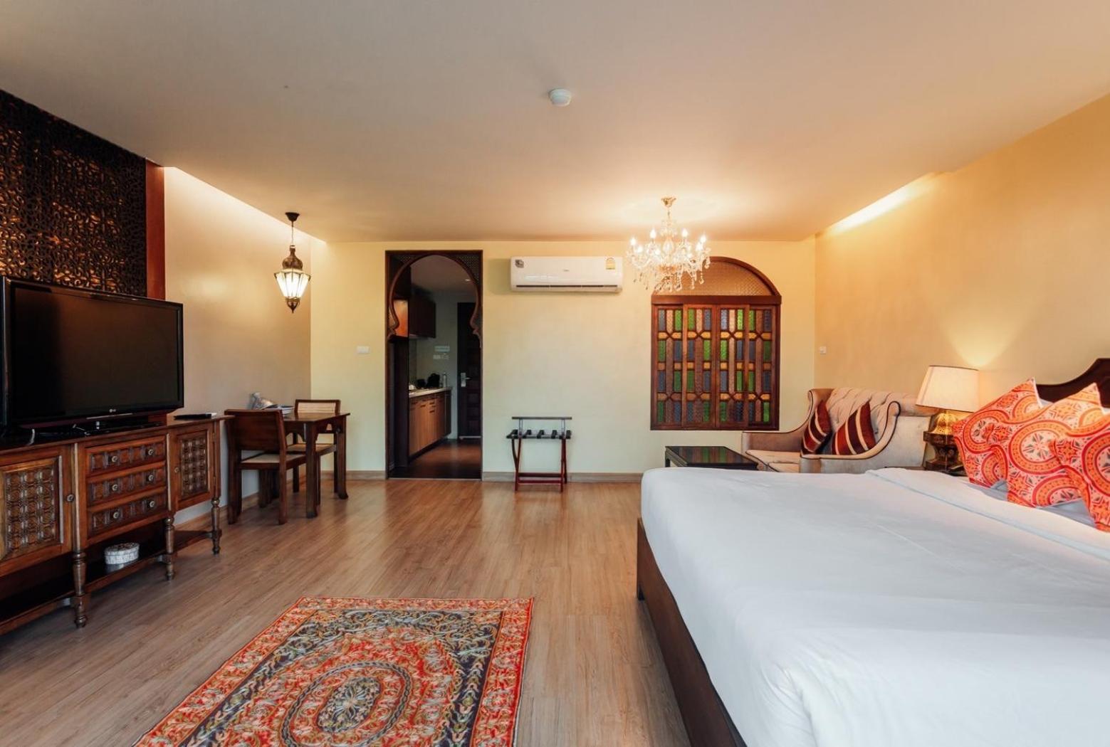 Sheik Istana Hotel Chiangmal 清邁 外观 照片