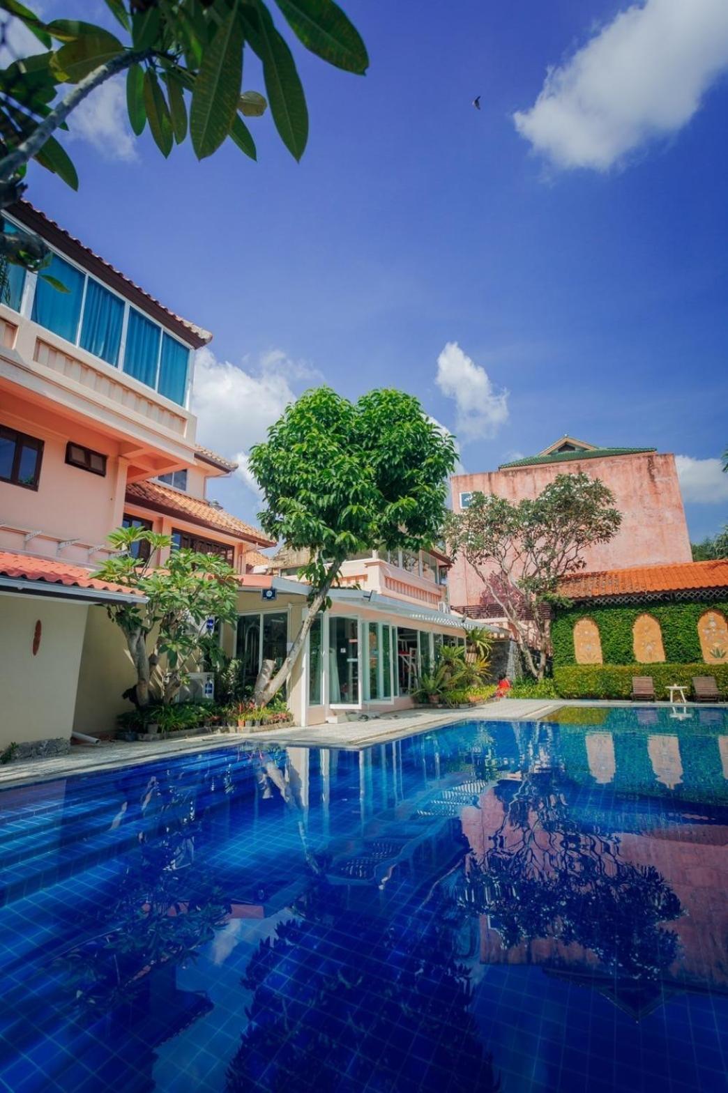 Sheik Istana Hotel Chiangmal 清邁 外观 照片